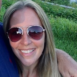 Meet your Posher, Janelle